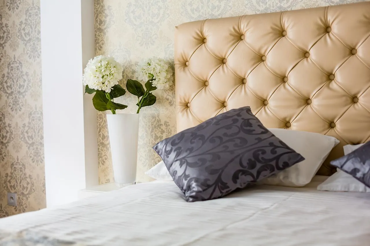 Designer Apartment Зі Світлом! Lviv