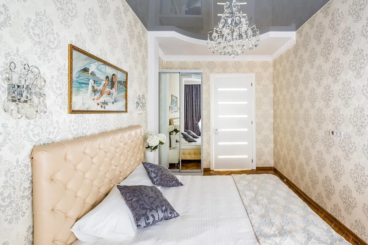 Designer Apartment Зі Світлом! Lviv